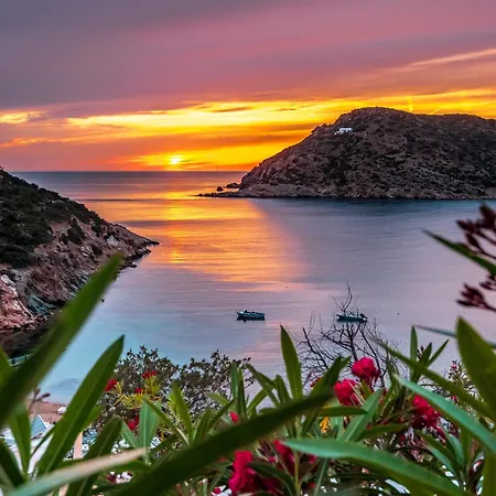 Sunset Coast House - Wood Apartment