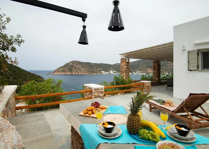 Sunset Coast House - Wood