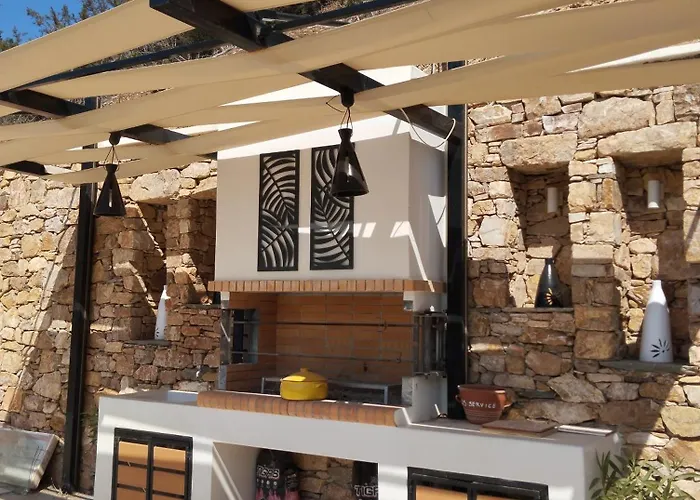 Sunset Coast House - Wood